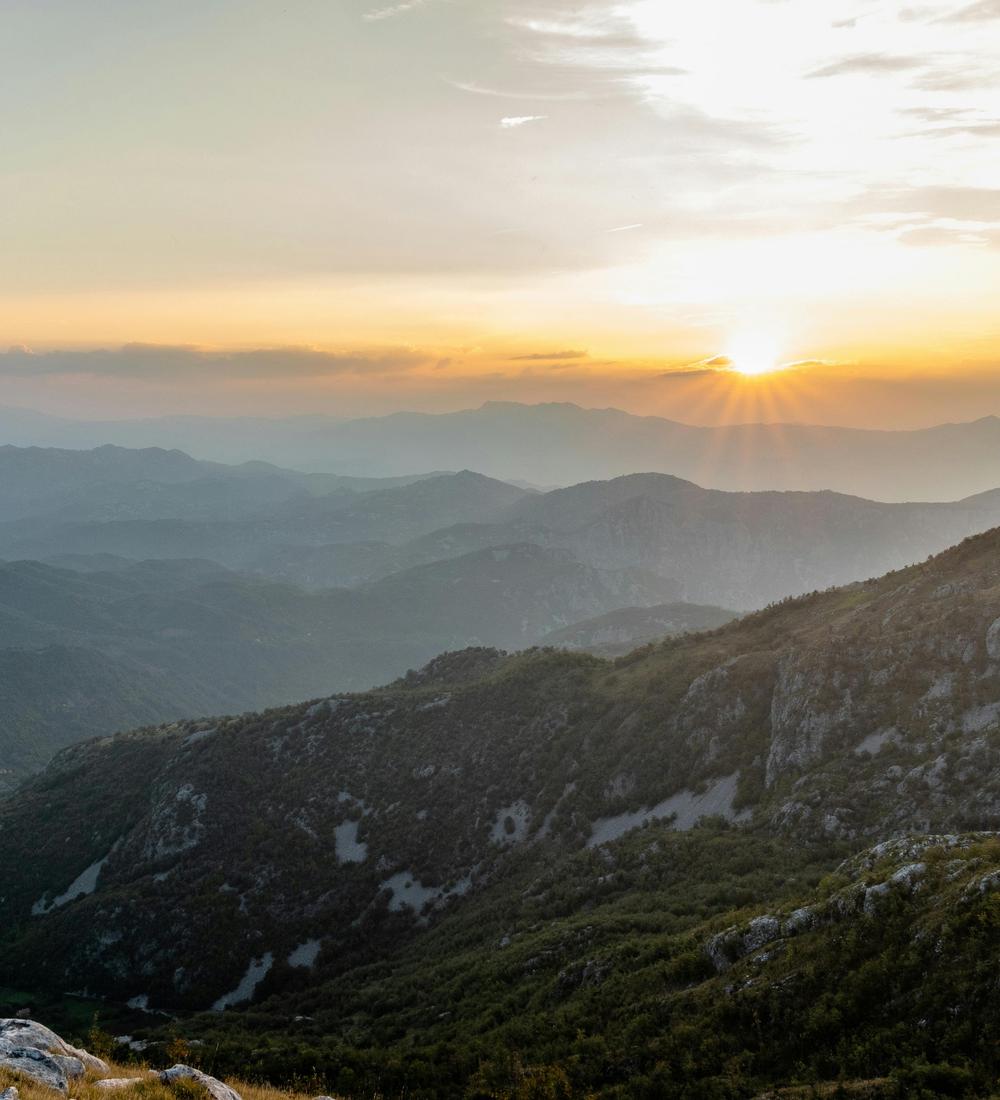 Background for 27 (27 January)