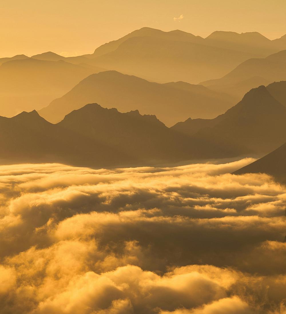 Background for 52 (21 February)