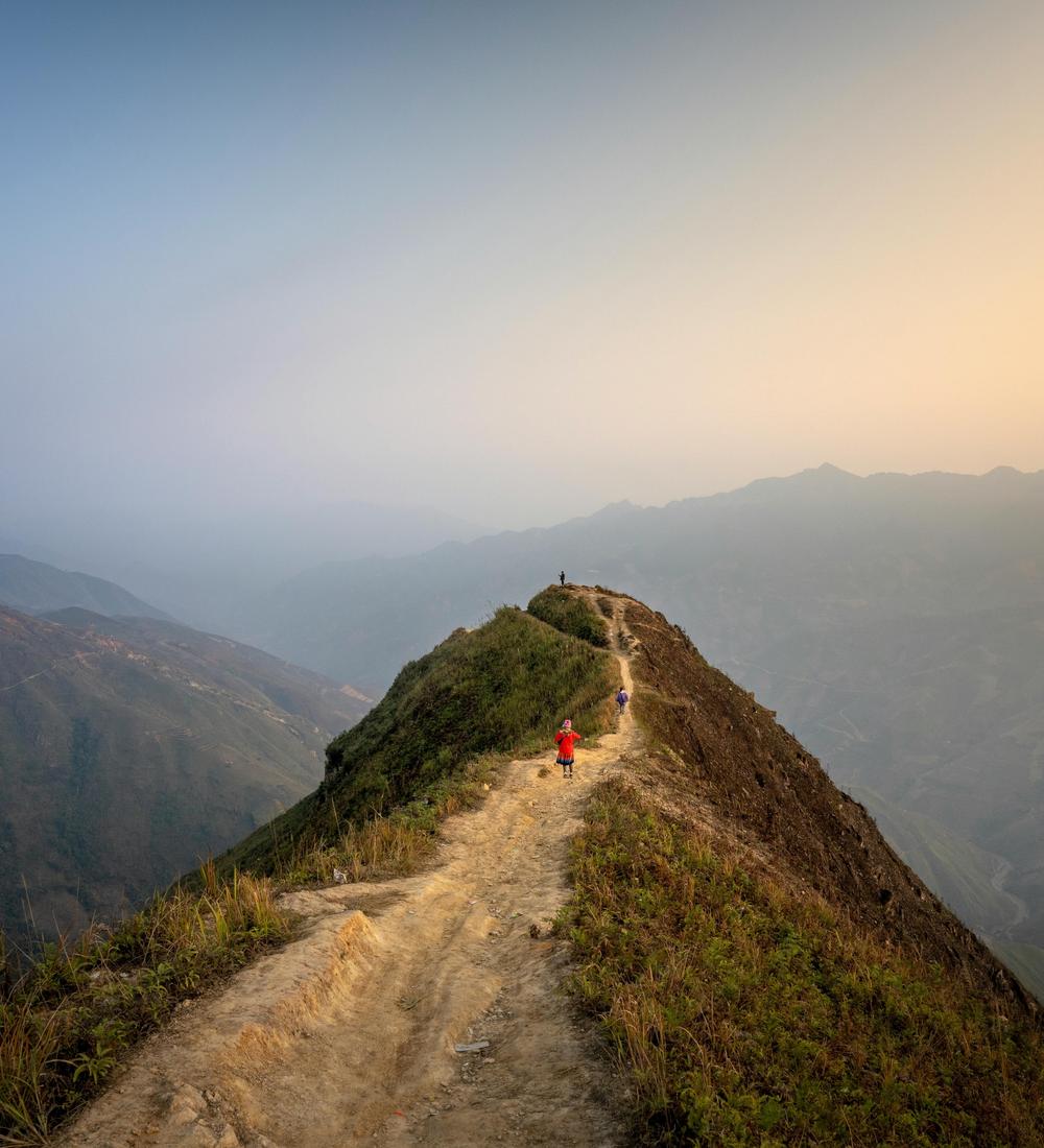 Background for 64 (5 March)