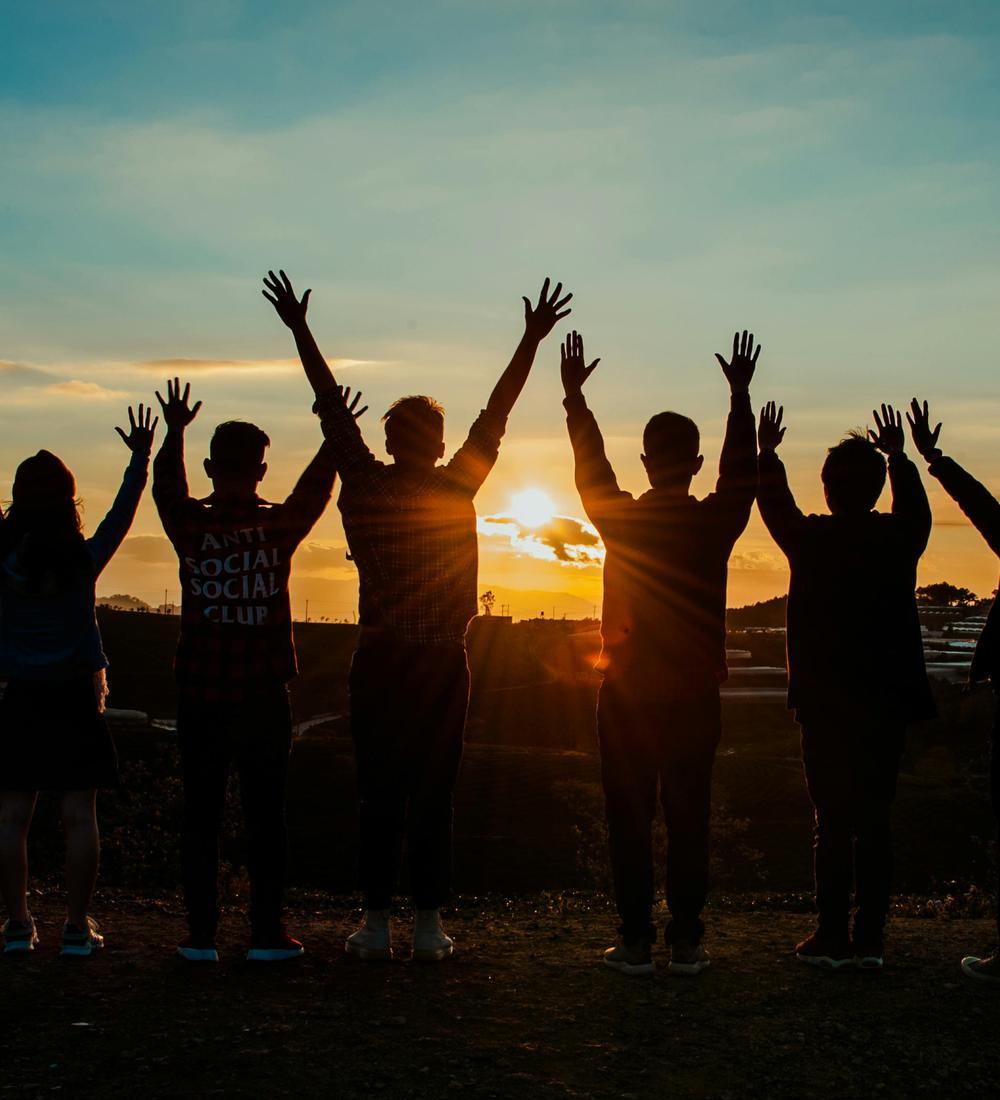 Background for 100 (10 April)