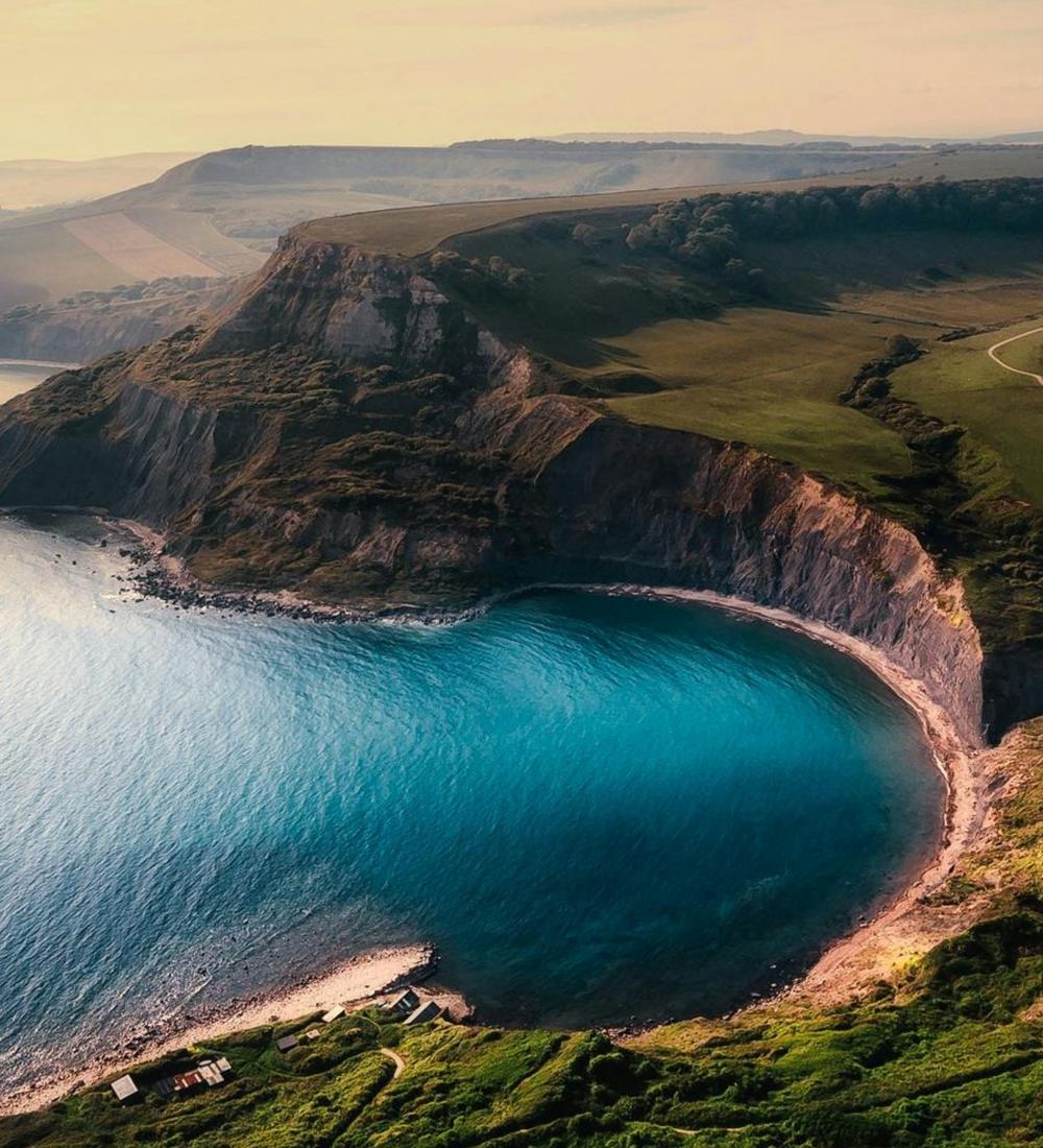 Background for 129 (9 May)