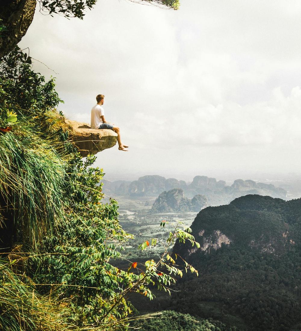 Background for 285 (12 October)