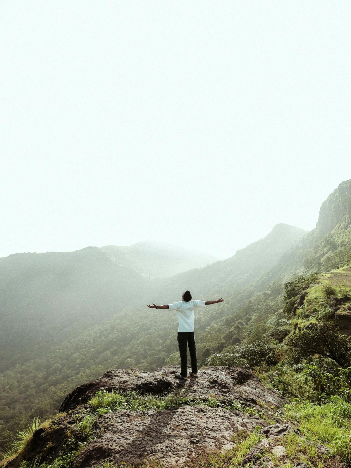 Background for 13 (13 January)