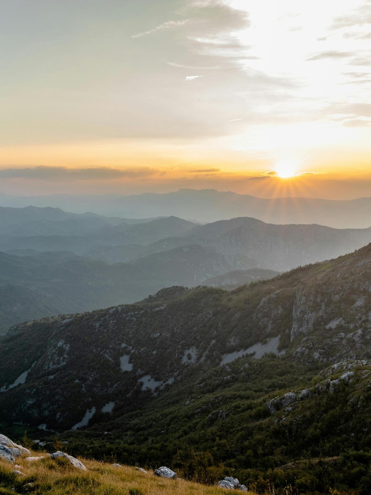 Background for 27 (27 January)