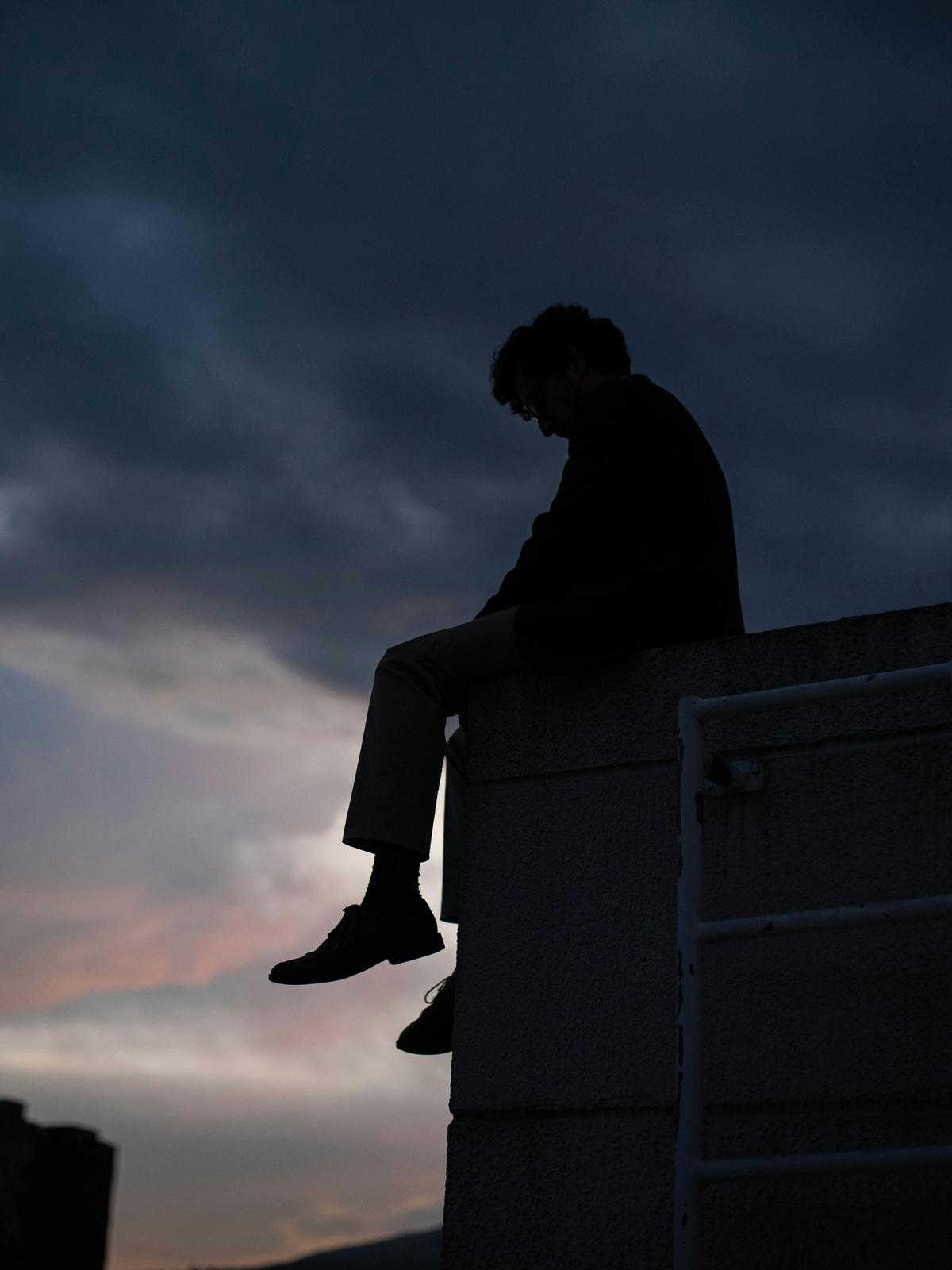 Background for 135 (15 May)