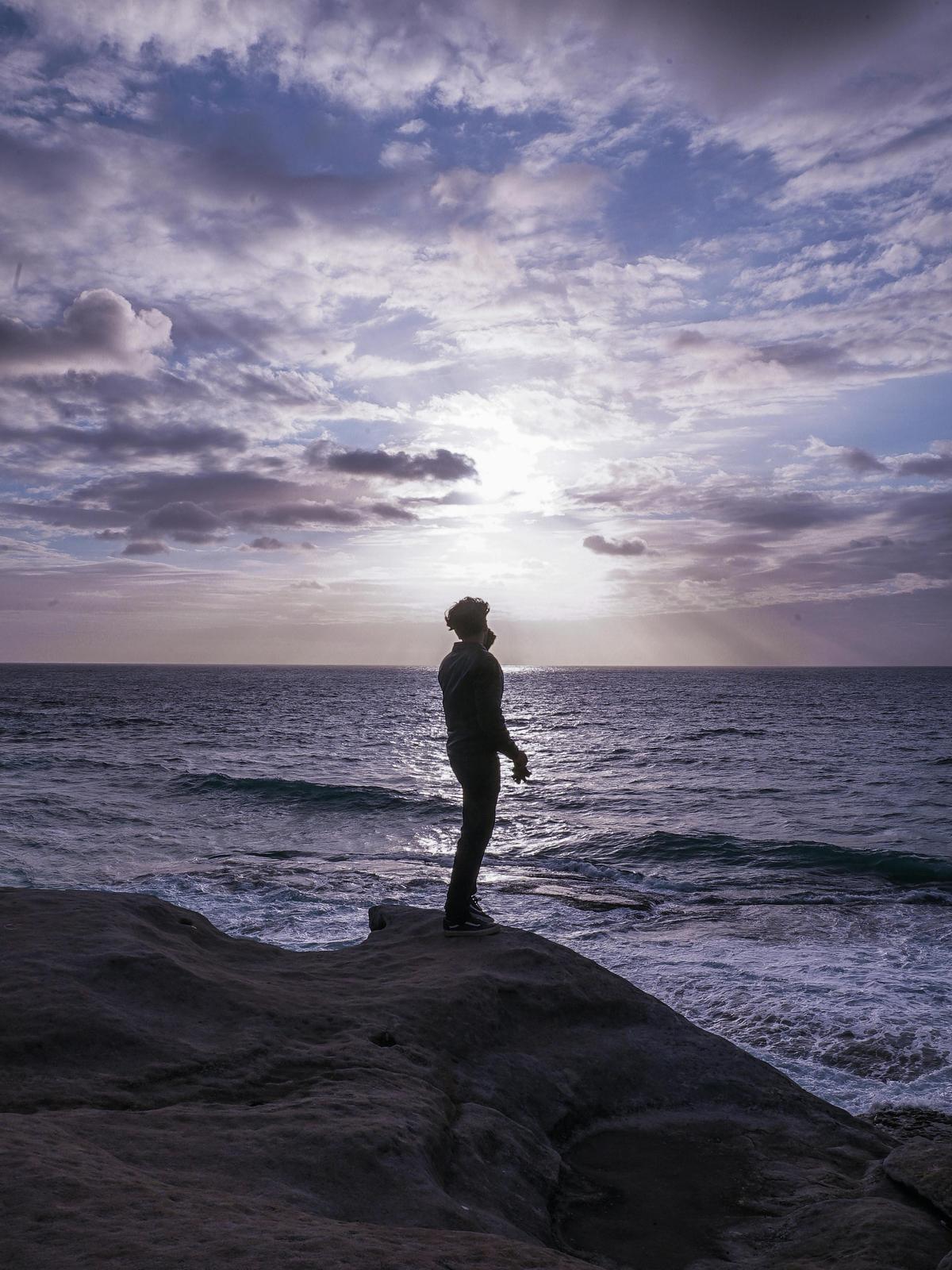 Background for 279 (6 October)