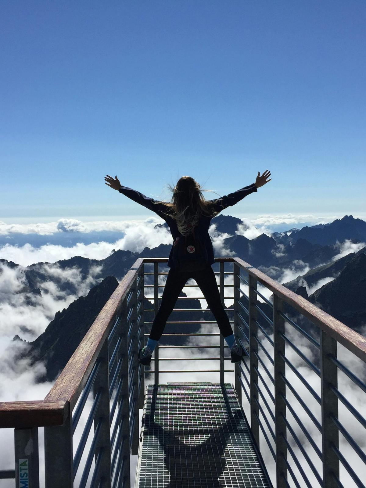 Background for 289 (16 October)