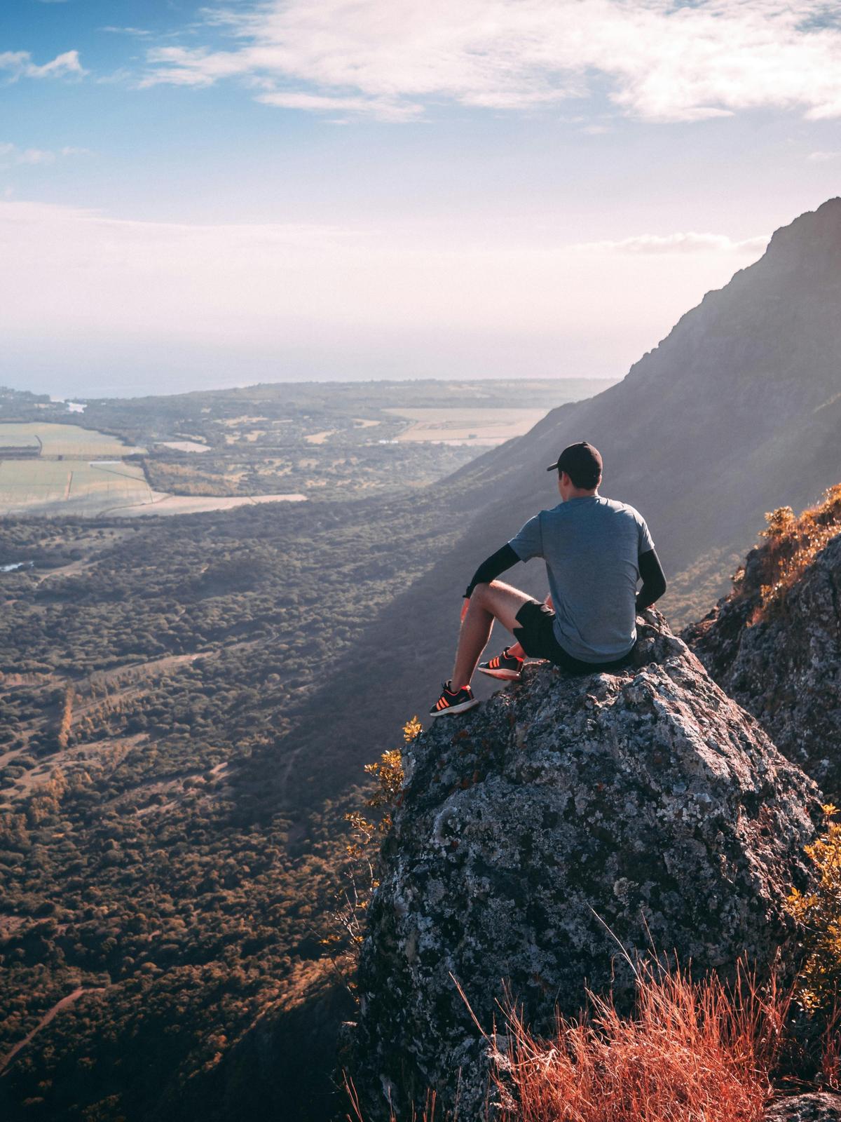 Background for 307 (3 November)